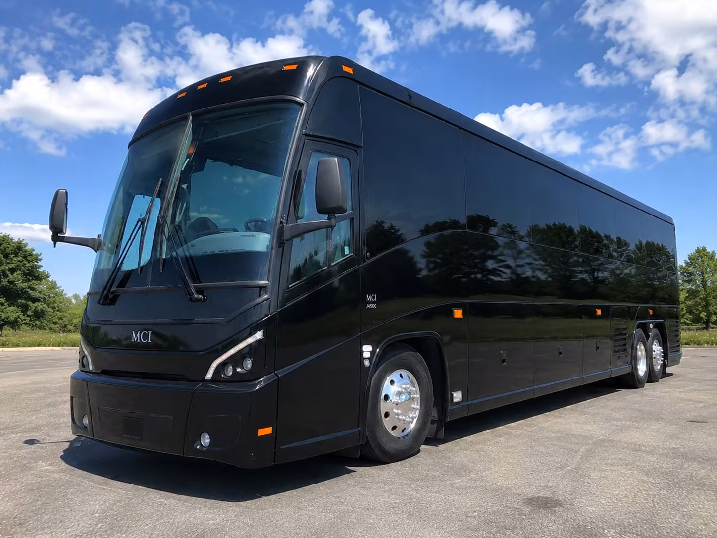 long distance field trip bus rentals from mcallen to san antonio houston and beyond